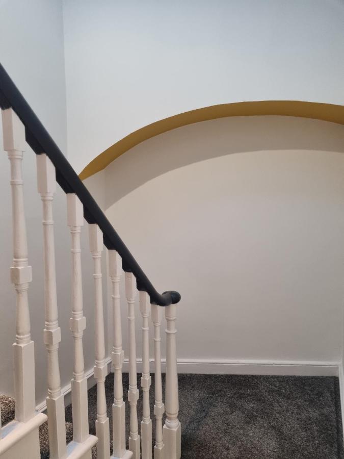 Villa The Crescent Townhouse Lisburn Esterno foto
